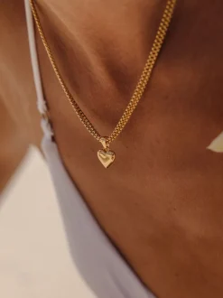 Aloha Love Charm