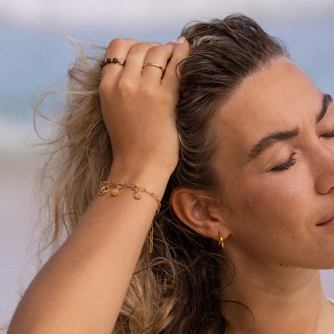 Anxiety Mahina Club Mokupuni Ring