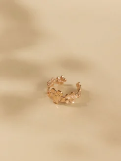 Blooming Ring
