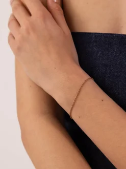 Brave Armband