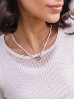 Charm Kette mit Perlen