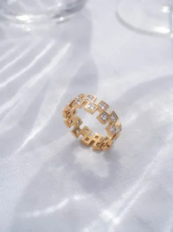 Coastal Chic Ring