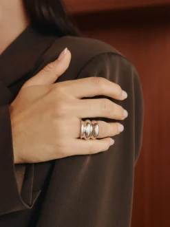 Dare To Shine Ring