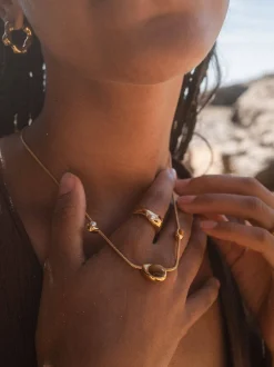 Golden Gaze Kette