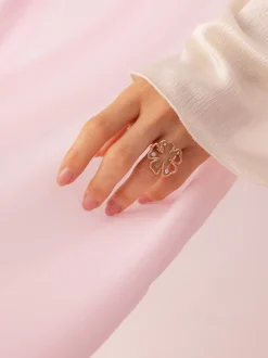 Jewelry Box Hibiscus Ring