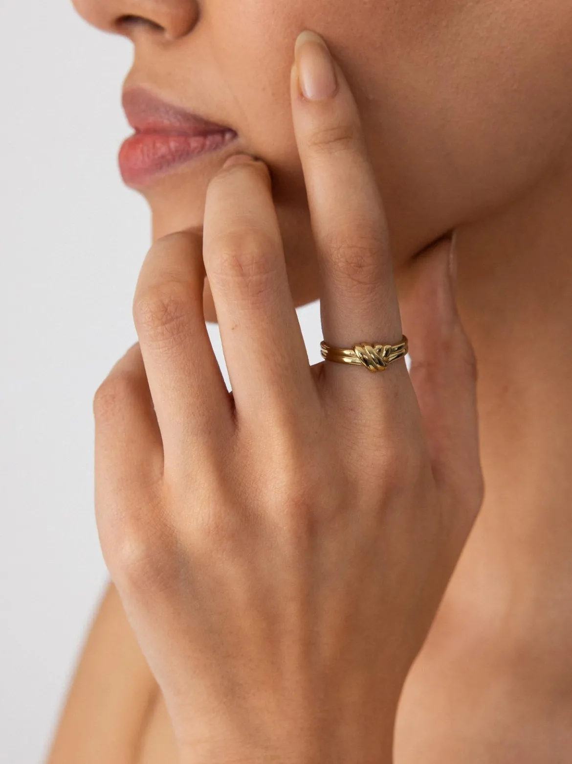 Knot Ring