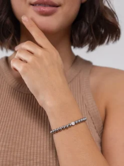 Letter C Armband