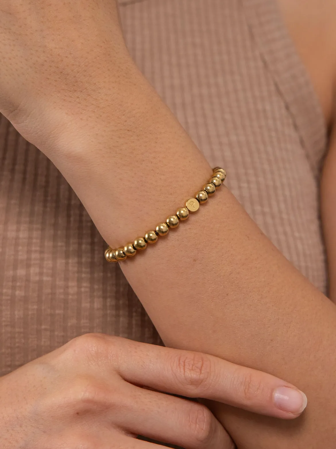 Letter P Armband