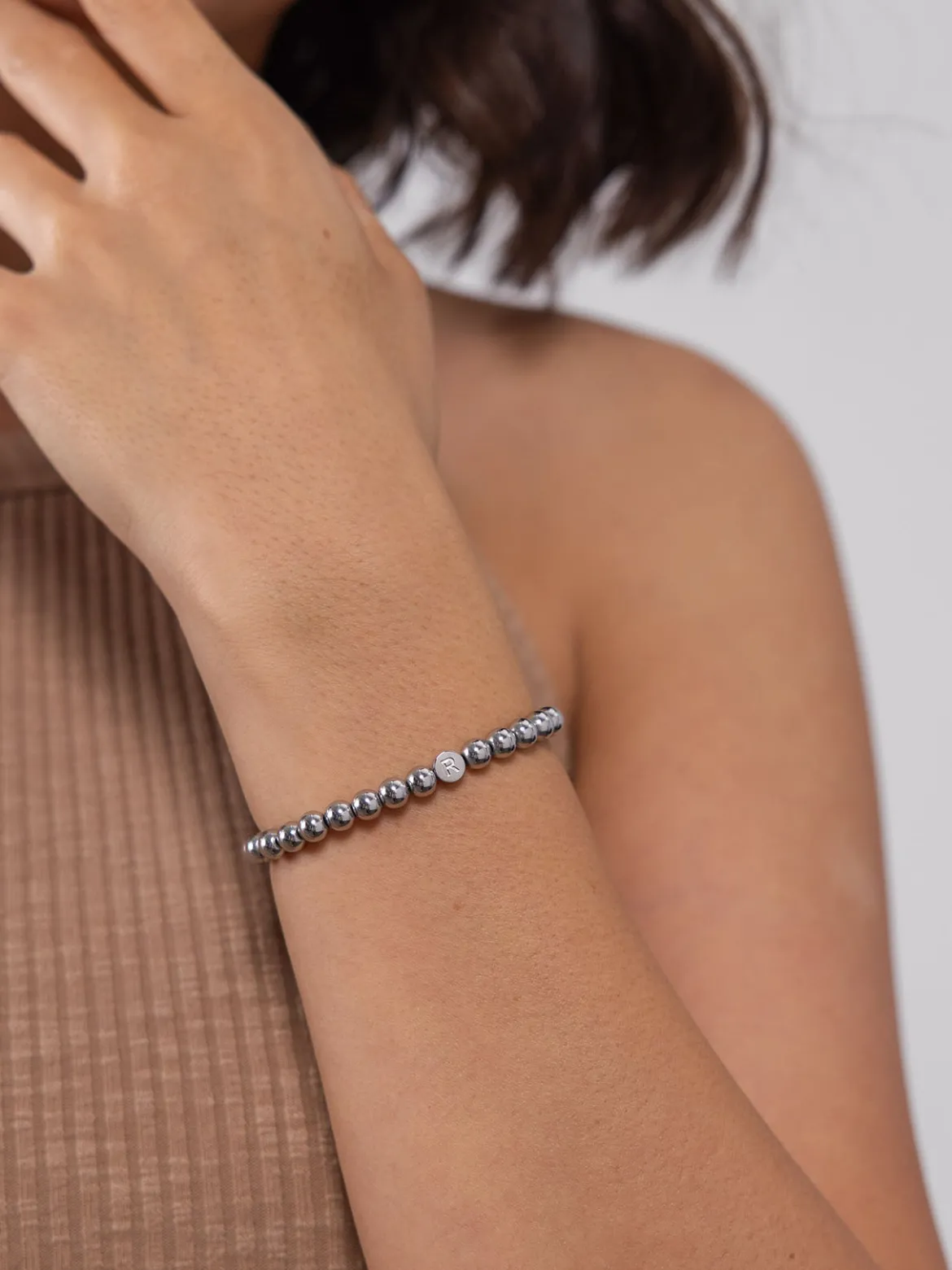 Letter R Armband