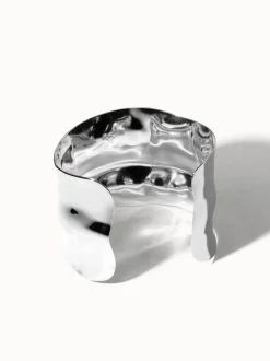 Modern Muse Armcuff