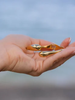 Ohui Armcuff