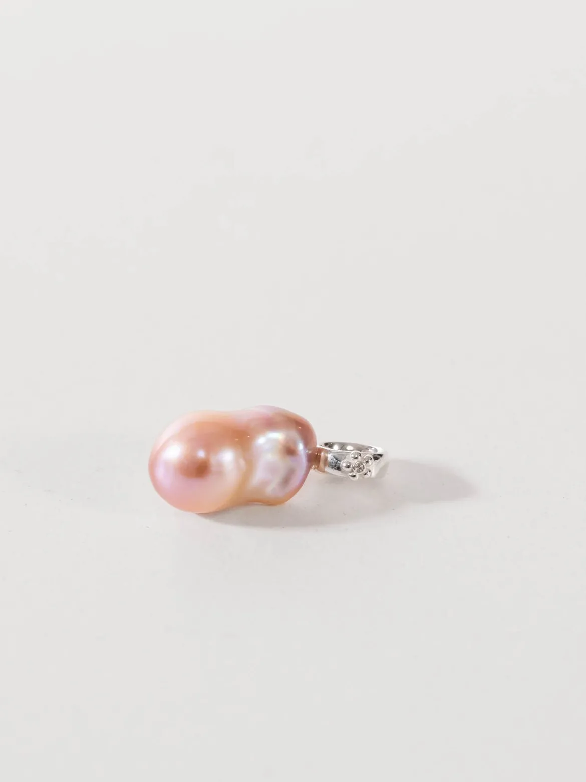 Peach Dream Pearl Charm