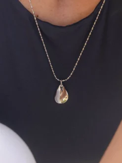 Raw Beauty Charm