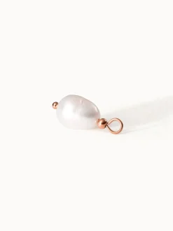 Shimmering Charm
