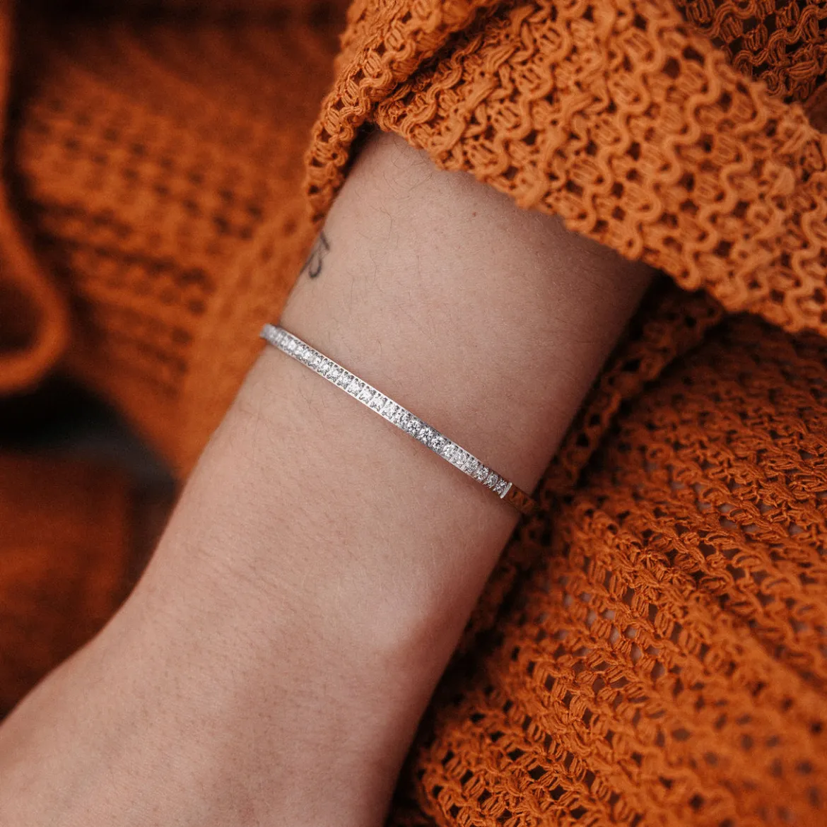 Shine From Within Armreif