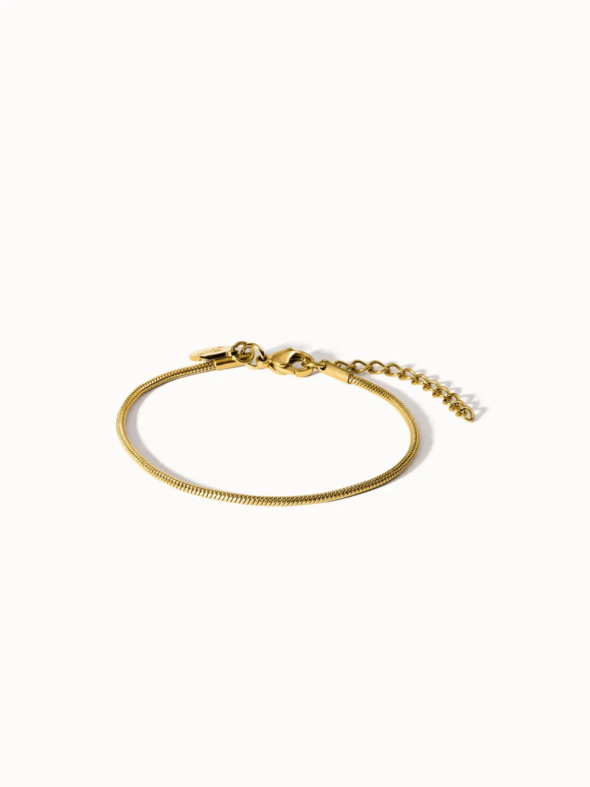 Sleek Armband