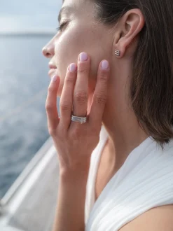 Soft Glow Ring